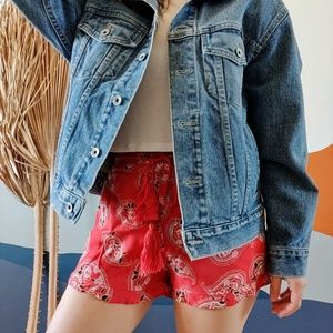 NEW Honey Punch Floral Paisley Fringe Tassel Short